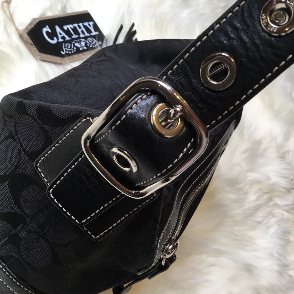 🚫𝕊𝕆𝕃𝔻🚫Authentic Black Coach Hobo Bag - Picture 3 of 8